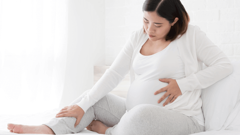 10 Benefits Of Sleeping With A pillow Between Your Legs When Pregnant –  Quilt Comfort